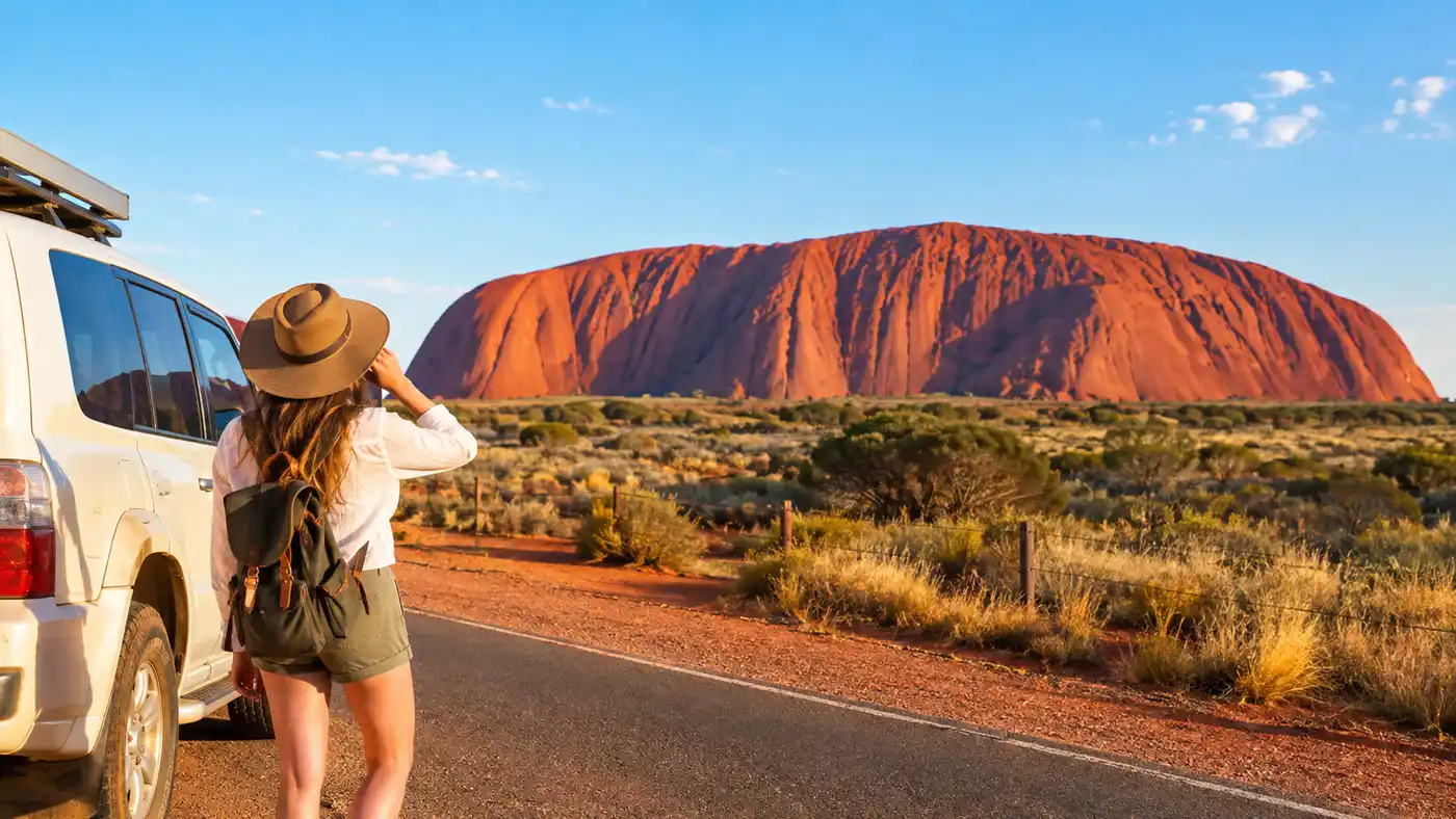 How to Get to Uluru: Flights, Driving Routes, and Transfers